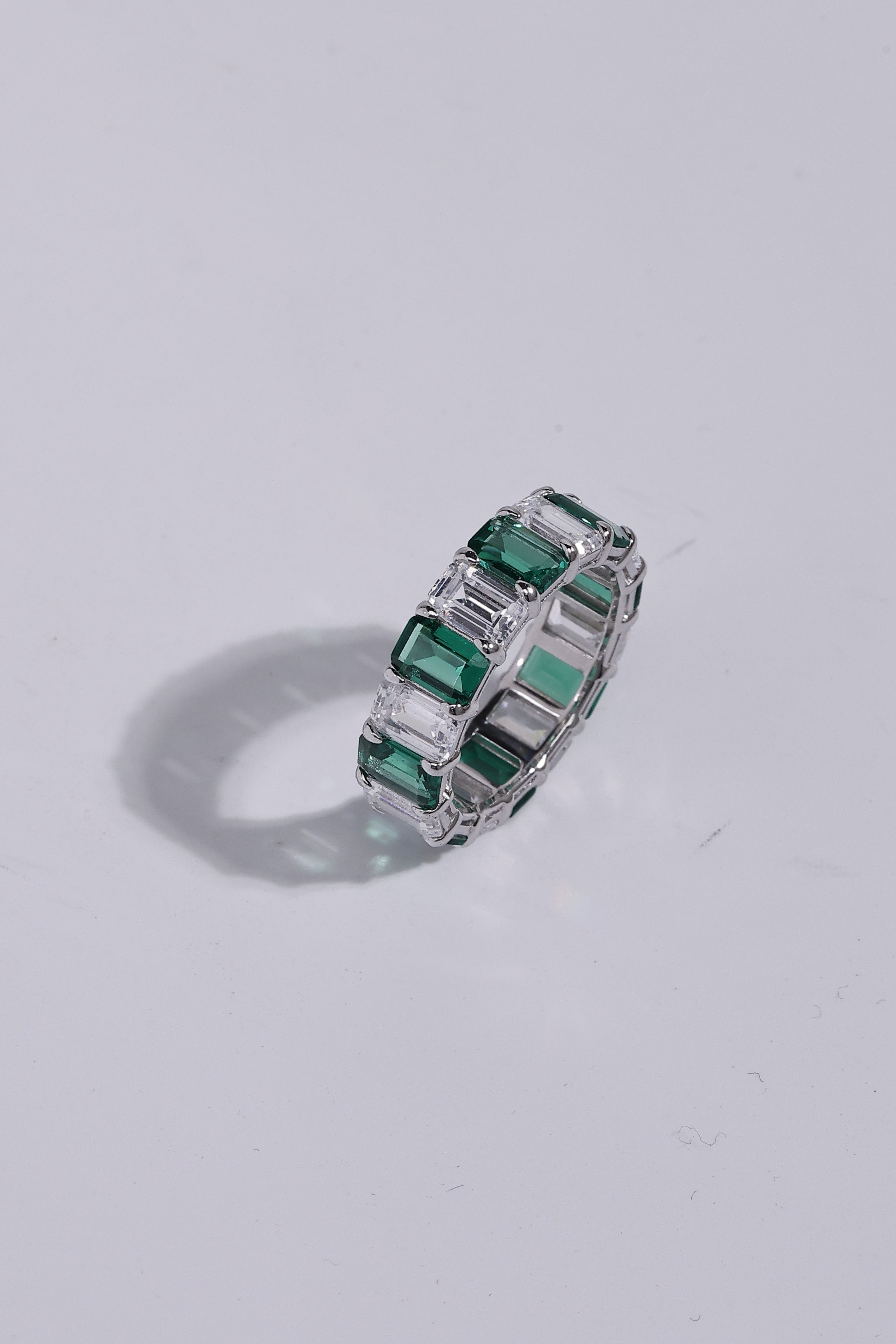 Emerald Ice Ring