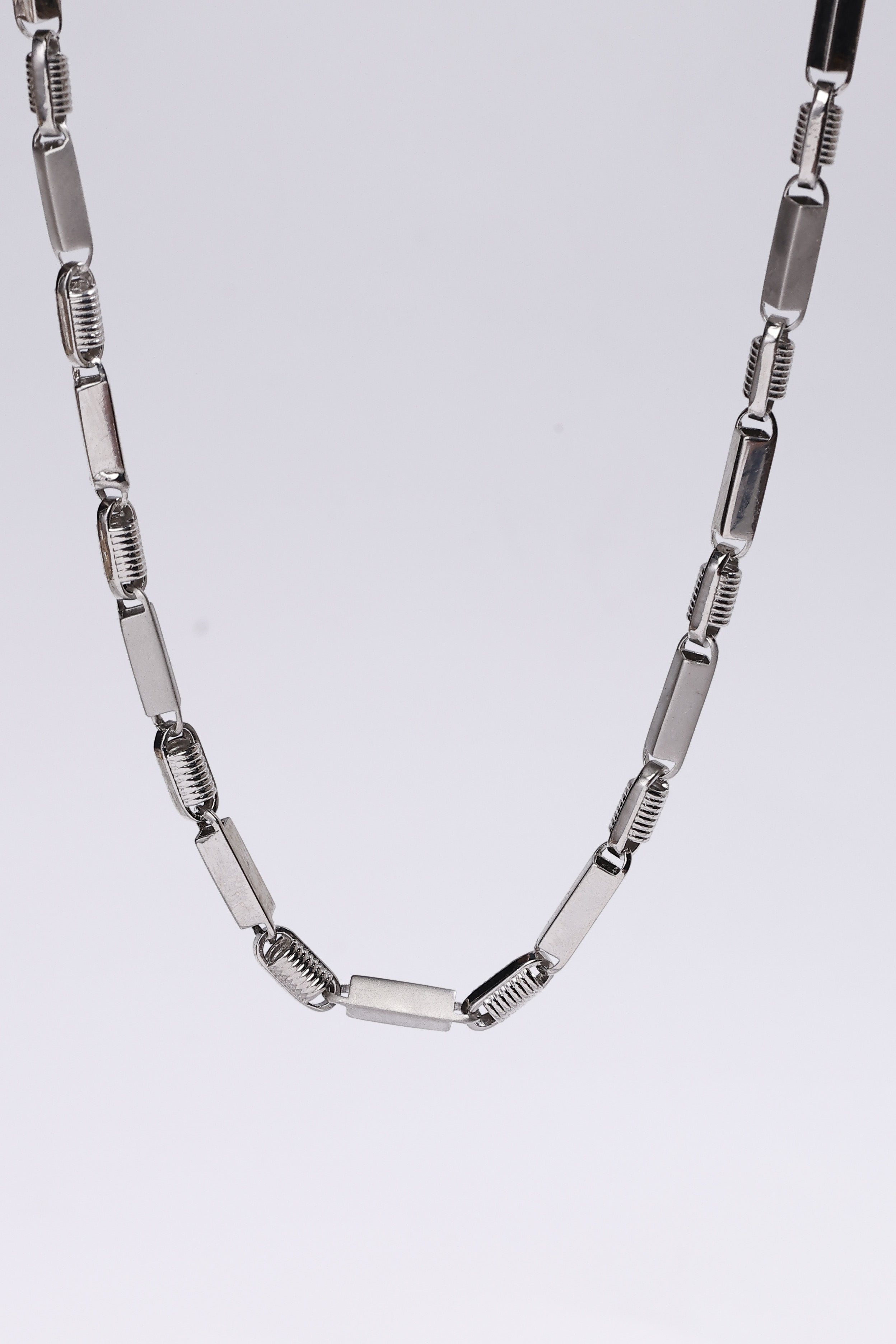 The Titan Silver Chain