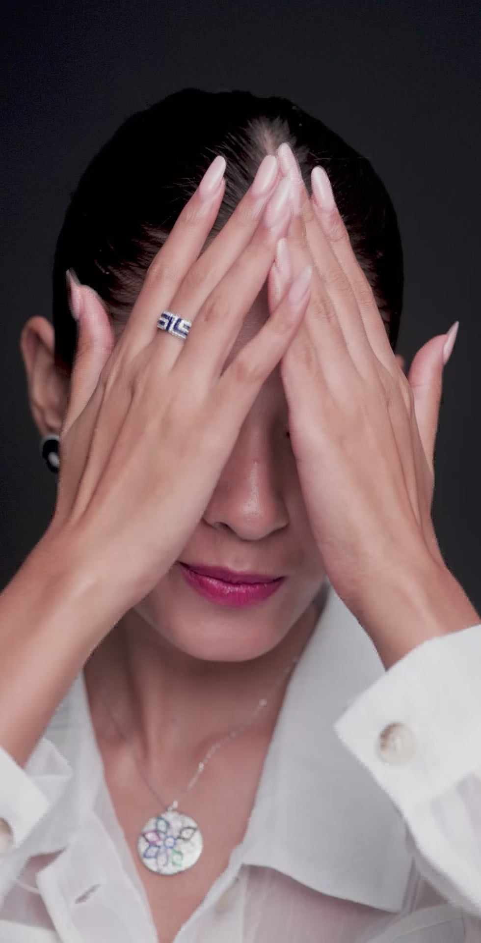 Glam Sapphire Sphere