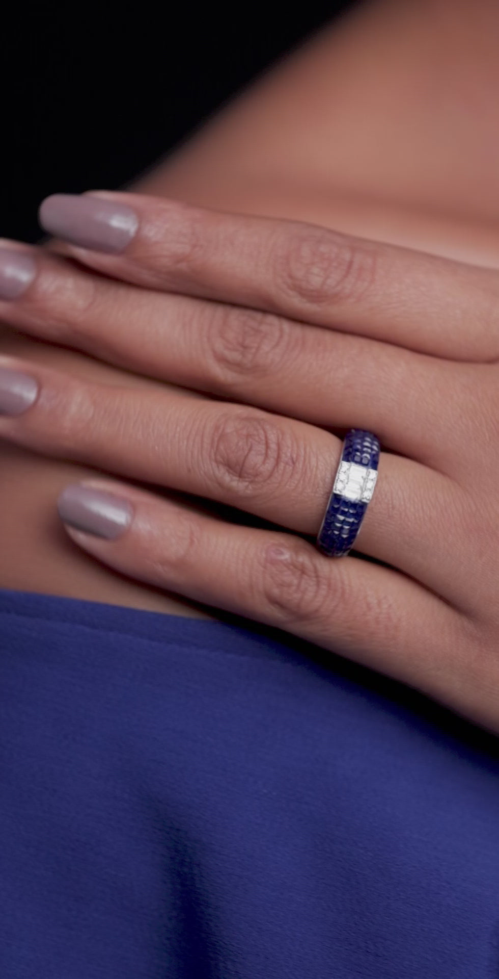 Blue Sapphire Whispher Ring